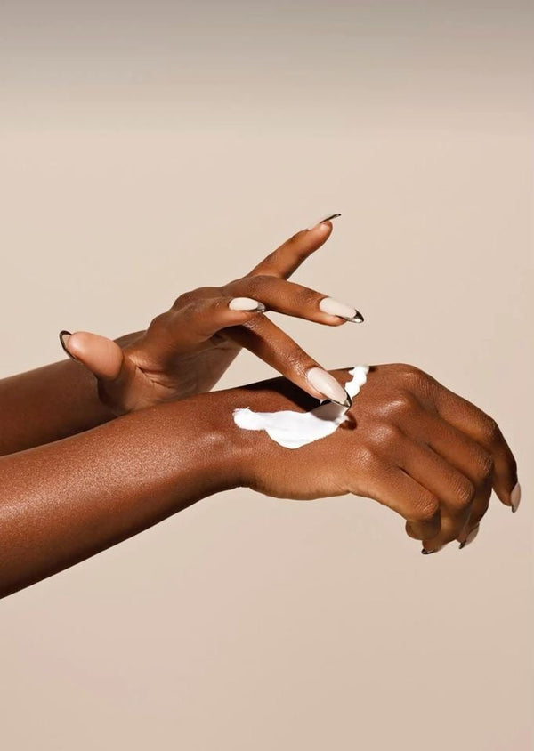 Pourquoi votre peau manque-t-elle d'éclat ? 7 causes à connaître